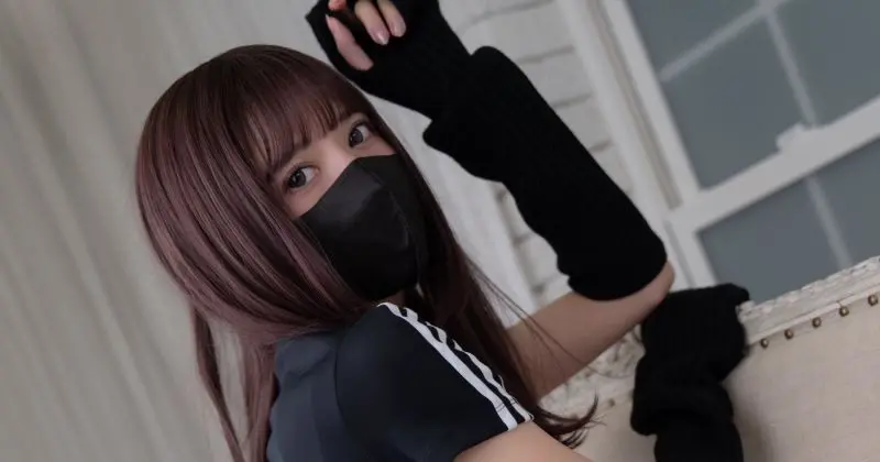 Essa-cosplayer-publica-fotos-sem-calcinha